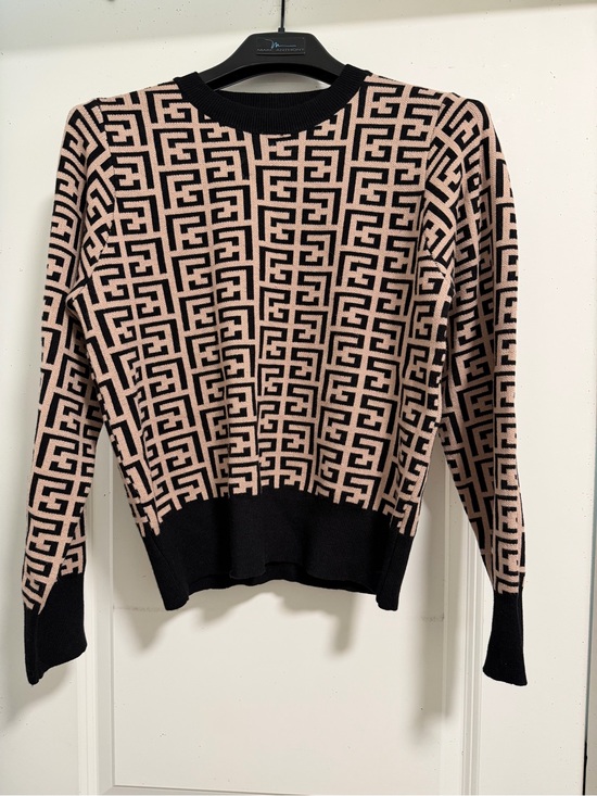 debut Sweaters - debut Black and tan Geometric Crewneck Sweater